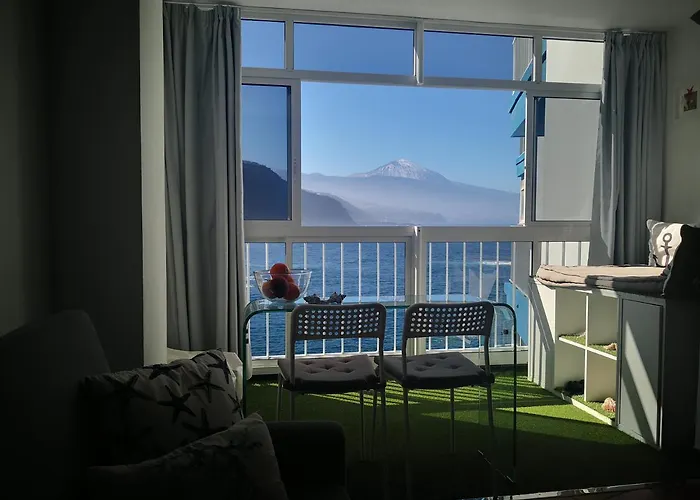 Apartment On The Sea