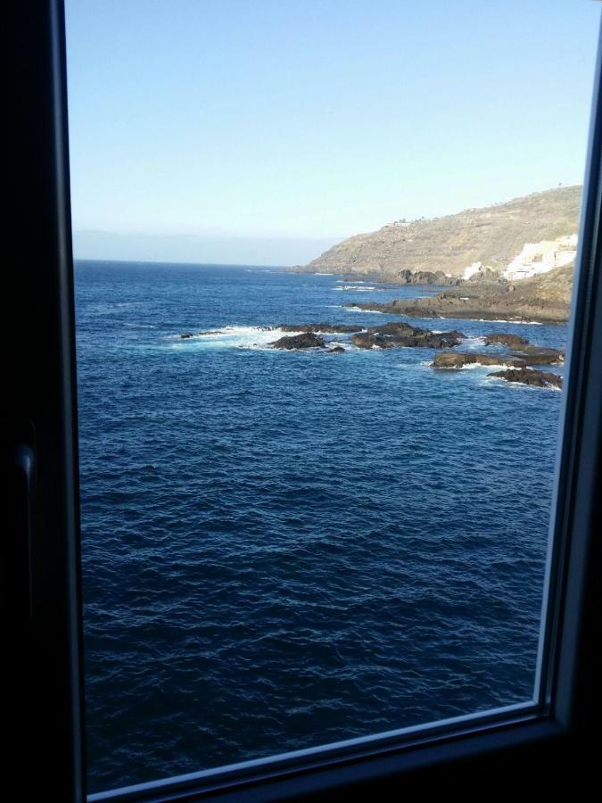 On The Sea Apartment Puerto de la Madera
